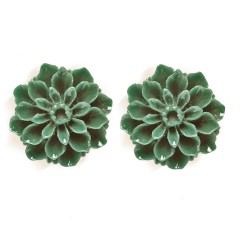 EAR27 Grass Green Dahlia Flower Earrings