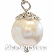 CH205 Big Cream Pearl Dangle