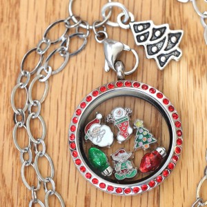 Merry Christmas Locket Set with Dangle