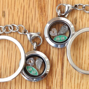 Two Peas in a Pod Double Locket Set